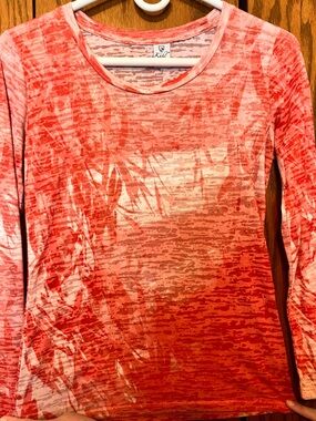 Women’s Kuhl Long-Sleeve Ombre Coral Print Burn-out T-Shirt